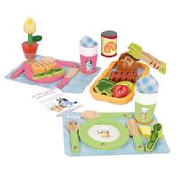 Bluey Wooden Dine In with Bluey Playset image